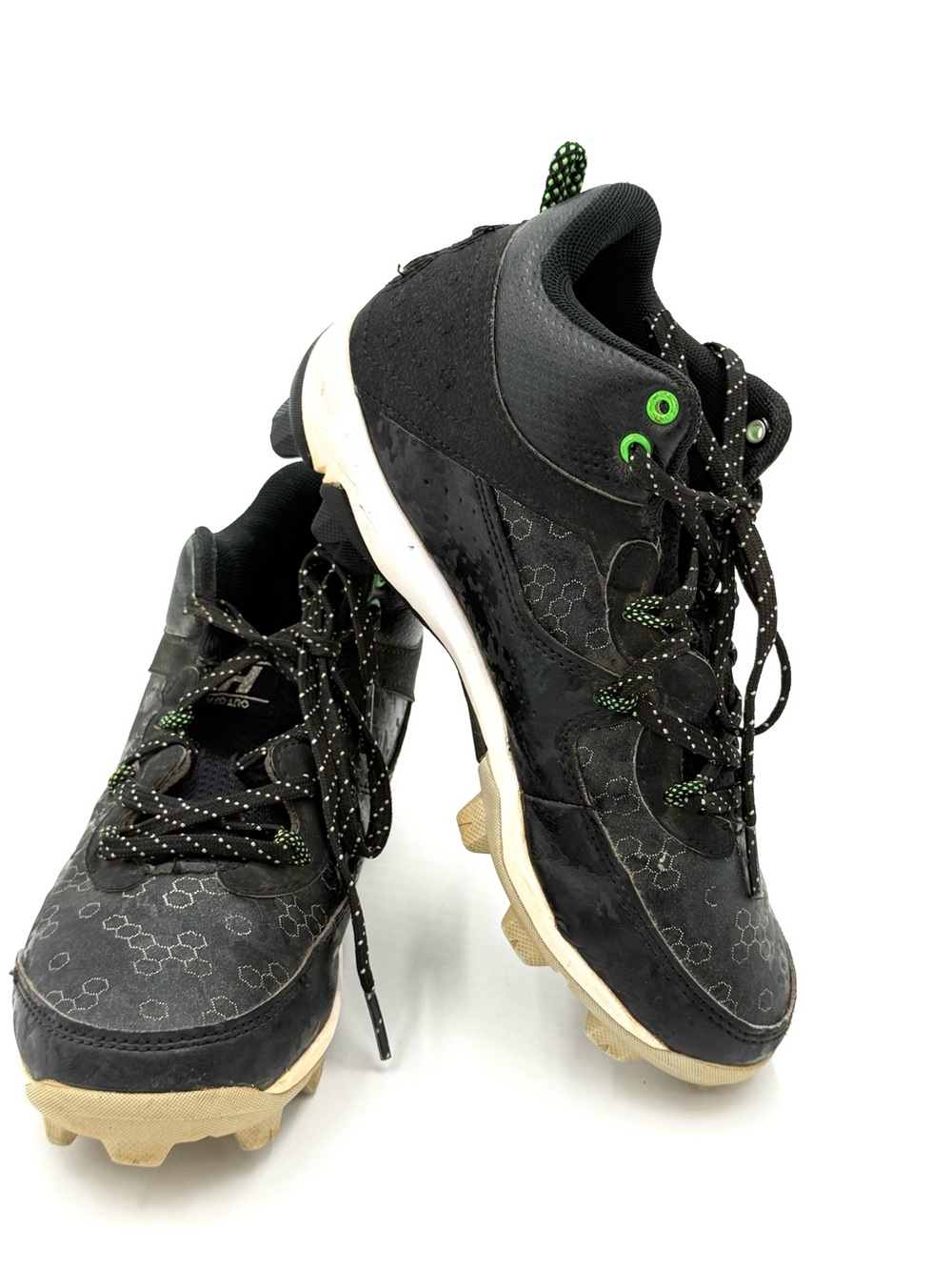 Boy’s Under Armour Harper 8 Mid RM baseball cleats Size 3.5Y (SWS0002)